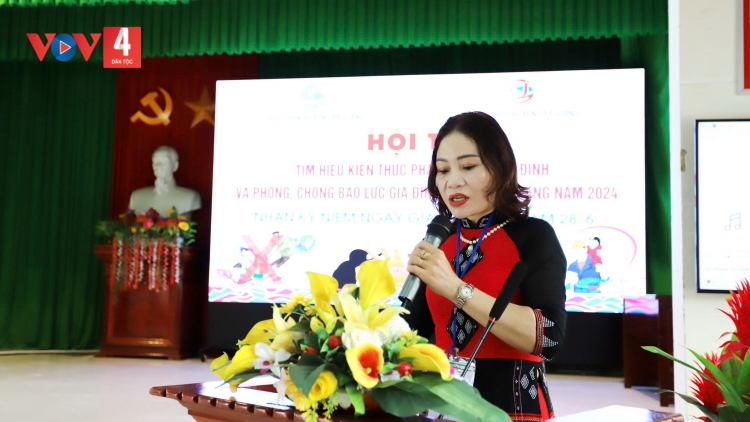 ĐẮH BH’RỢ ÂNG HỘI PÂN ĐIL ĐẮH ZÊL CHA GROOONG TR’VAY TR’LIN COH PR’LỌONG ĐÔNG