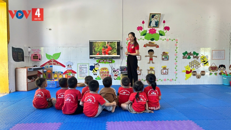 SLẤY SLƯ PHẠM THỊ BÁCH DÚ BA BỂ, BẮC KẠN