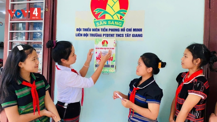BHRỢ PA DƯR TRƯỜNG HỌC TÊÊM NGĂN CÓH K’COONG CH’NGAI QUẢNG NAM