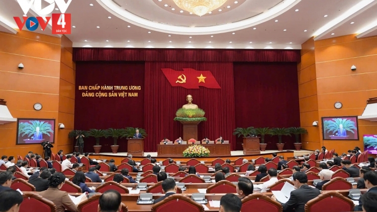 TƠỢP BHRỢ HỘI NGHỊ BAN CHẤP HÀNH TRUNG ƯƠNG ĐẢNG KHÓA XIII