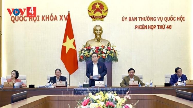 UỶ BAN THƯỜNG VỤ QUỐC HỘI BHRỢ TÊNG LIÊM XANG PR’HỌP G’LUH 40 XANG 2 T’NGAY BHRỢ BHIỆC