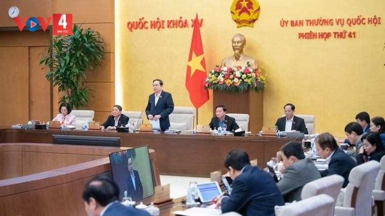 TƠƠP BHRỢ PR’HOP G’LUH 41 ÂNG ỦY BAN THƯỜNG VỤ QUỐC HỘI