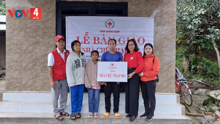 HỘI CHỮ THẬP ĐỎ TỈNH QUẢNG NAM PA ĐỚP 2 ĐONG CHỮ THẬP ĐỎ HA PR’LOỌNG ĐHA RỰT CHR’HOONG NAM GIANG