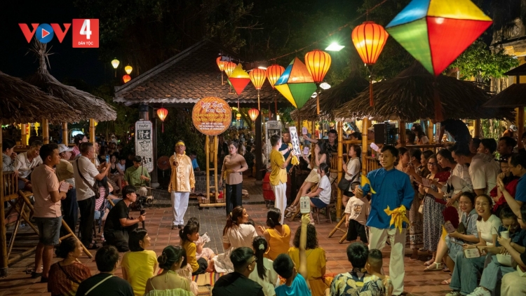 BHRỢ T’VAIH HỘI ĐỒNG CẤP TỈNH HA LỴ ƠƠI ĐOỌNG CH’NER PR’ĐƠC “NGHỆ NHÂN NHÂN DÂN”, “NGHỆ NHÂN ƯU TÚ” COH BH’RỢ C’KIR VĂN HÓA PHI VẬT THỂ