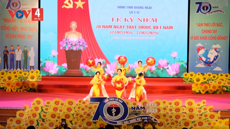 Y TẾ QUẢNG NGÃI: 70 C’MOO XAY BHRỢ CƠNH P’TOO PA CHOOM ÂNG AVA HỒ