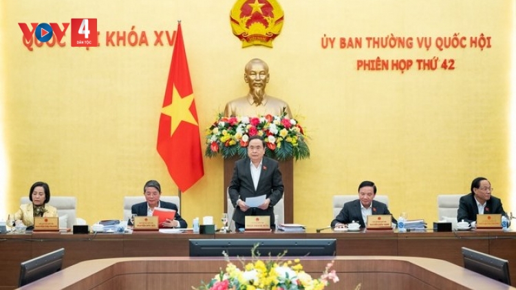 PR’LƯCH PR’HỌP 42 ỦY BAN THƯỜNG VỤ QUỐC HỘI