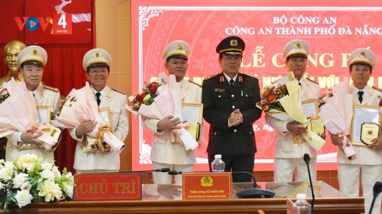 15 TRƯỞNG, PHÓ TRƯỞNG PHÒNG ÂNG CÔNG AN ĐÀ NẴNG ZƯƠC ĐHÊY HƯU LĂM C’MOO