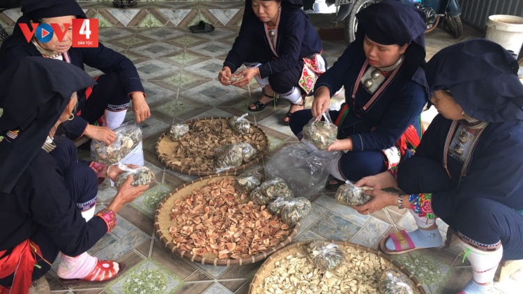 ĐHR’NIÊNG BHUÔIH DANG TƠƠM Z’NƯƠU ÂNG MA NƯIH DAO 