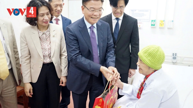 BỆNH VIỆN C ĐÀ NẴNG NĂC LA LUA ZR’LỤ G’NƯƯM ÂNG MANUYH JEH K’ĂY COH ZR’LỤ MIỀN TRUNG - TÂY NGUYÊN