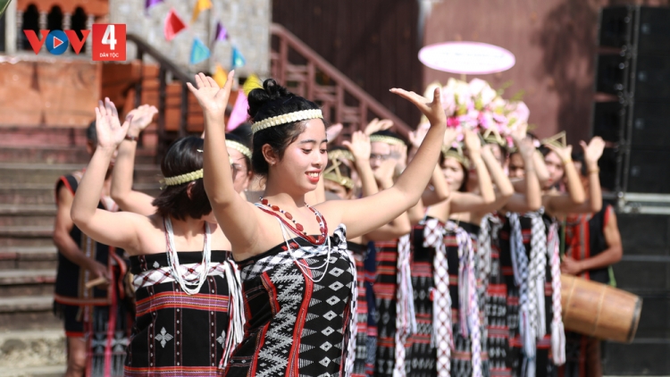 T'RUIH PA XƯL P'RA CƠ TU CHỦ NHẬT T'NGAY 2/2/2025