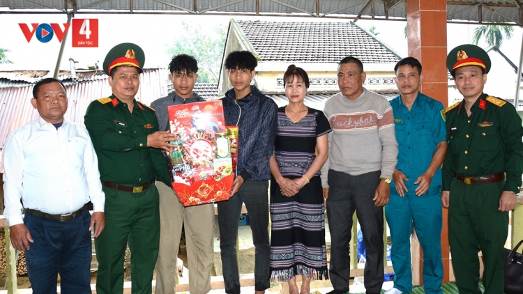 ANHI IĐHI NOO BHÂM BHAR MANUYH H’RE ĐHỊ QUẢNG NGÃI TÌNH NGUYỆN LƯỚT BỘ ĐỘI