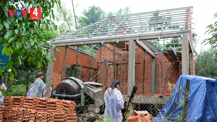 LÂH 100 TỶ ĐỒNG ZOOI ĐOỌNG T’BIL LƠI ĐÔNG ZIR TA RĂH COH QUẢNG NGÃI