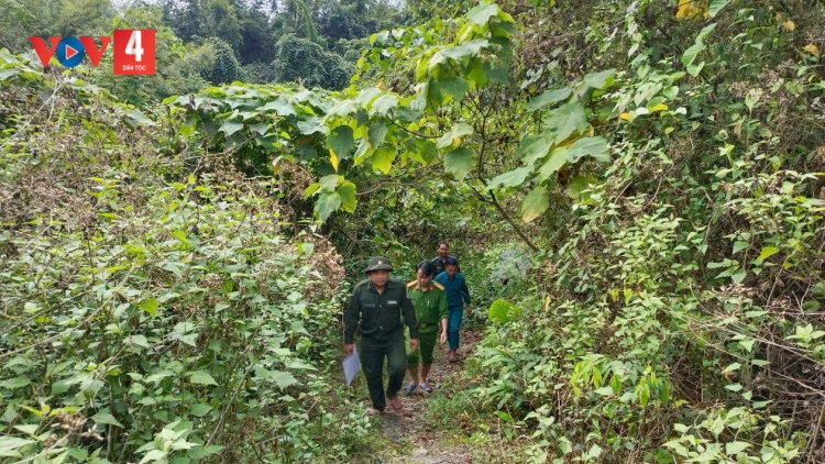 CHR’HOONG NAM GIANG PAGHIT CHA GROONG ROOH CRÂNG