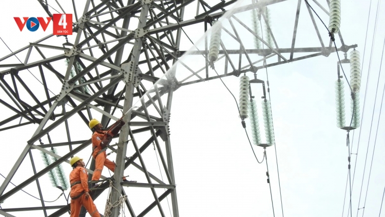 TỆÊM NGĂN PA ANG ĐIỆN COH CR’CHĂL GIỖ TỔ HÙNG VƯƠNG, T’NGAY ĐHÊY 30/4 LÂNG 01/5