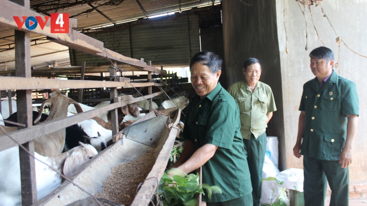 PAZÊNG CỰU CHIẾN BINH PA ZAY BHRỢ CHA