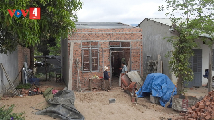 ĐẢNG VIÊN ZOOI ĐHA NUÔR T’BIL ĐONG ZIR B’BƠƠ