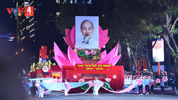 GỬI LÒNG CON ĐẾN CÙNG CHA