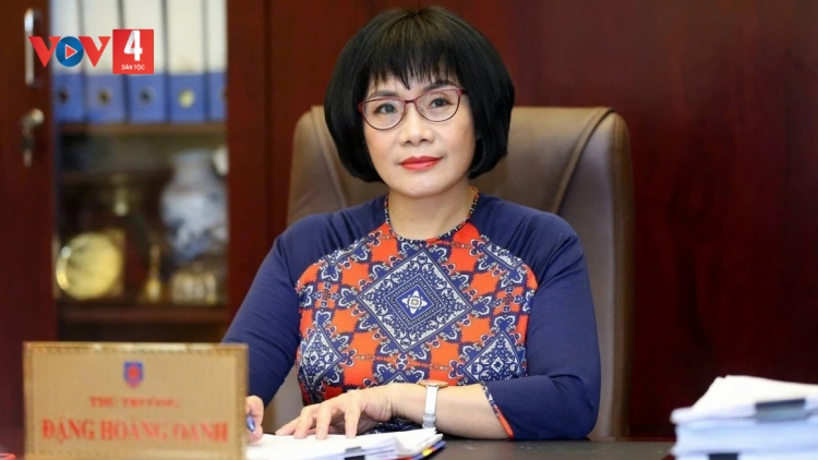 LÂH 17,1 ỨC ĐHANUÔR TING PÂH CHROI ĐOỌNG P’RÁ XA NAY BHR’LẬ HIẾN PHÁP COH VNEID