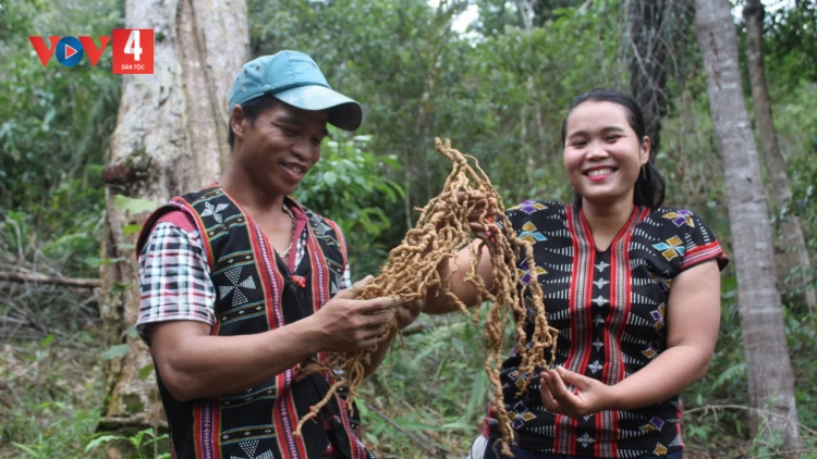ĐHANUÔR CƠ TU PA DƯR PR’ẶT TR’MÔNG TƠỢ CH’CHOH B’BÊỆT