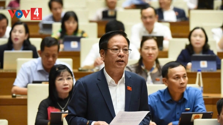 ĐẠI BIỂU QUỐC HỘI TA ĐANG MOON CĂH DZỢ CHOOM XAY MOON XĂNG DẦU NĂC ĐỢ HÀNG ĐƯƠI THUẾ TIÊU THỤ CHR’NĂP