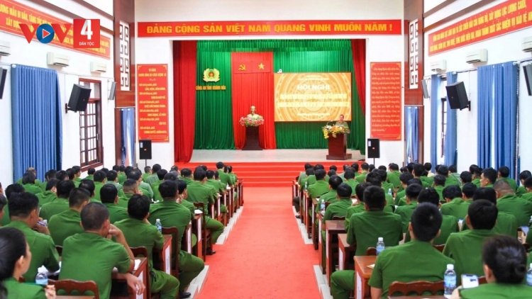 KHÁNH HOÀ ƠY RA VĂNG LIÊM XANG BH’RỢ CÔNG AN CẤP CHR’VAL TING CƠNH BH’RỢ T’MÊÊ TƠỢ T’NGAY 1/7