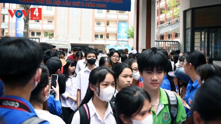 10 THÍ SINH BHRỢ LẾT QUY CHẾ THI COH G’LUH THI MÔN NGỮ VĂN