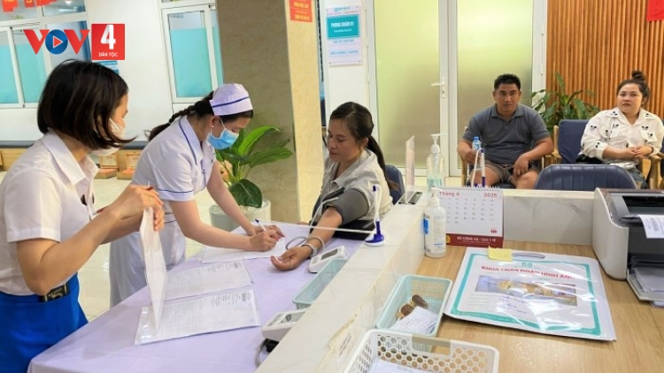 ĐHANUÔR LÀO LÊY PAY BỆNH VIỆN 199 BHRỢ ĐHỊ KHÁM, ZƯ PA DƯAH CR’AY LÂNG ZƯ LÊY C’RƠ