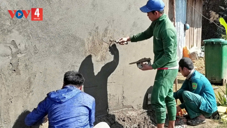 QUẢNG NAM RA PẶ CỚ K’NẶ 10 TỶ ĐỒNG ZOOI BHRỢ ĐONG ẶT