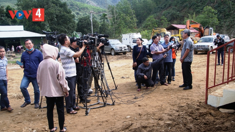 QUẢNG NAM: BHRỢ BÂC BH’RỢ HƠNH DEH 100 C’MOO T’NGAY BÁO CHÍ CÁCH MẠNG VIỆT NAM