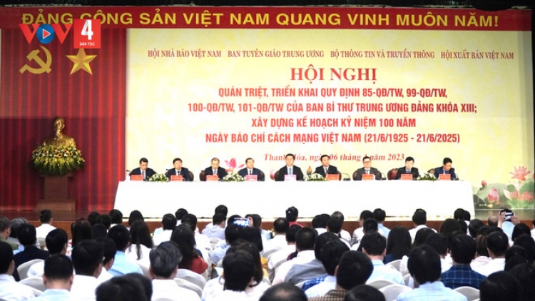 BHRỢ BẤC BH’RỢ HƠNH DEH 100 C’MOO T’NGAY BÁO CHÍ CÁCH MẠNG VIỆT NAM