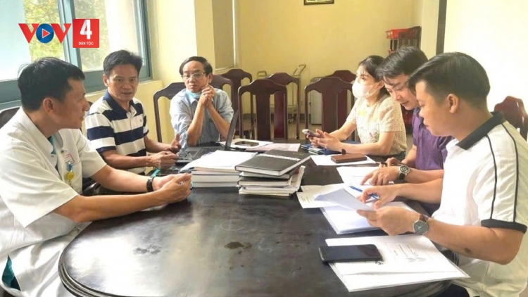 CH’MÊÊT LÊY HÂU TU 21 CHA NĂC MOOT VIỆN XANG BÊL PÂH CHA CHA COH HUẾ