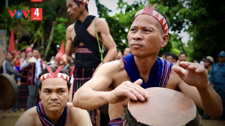 T'RUIH PA XƯL P'RA CƠ TU THỨ HAI T'NGAY 18/8/2025