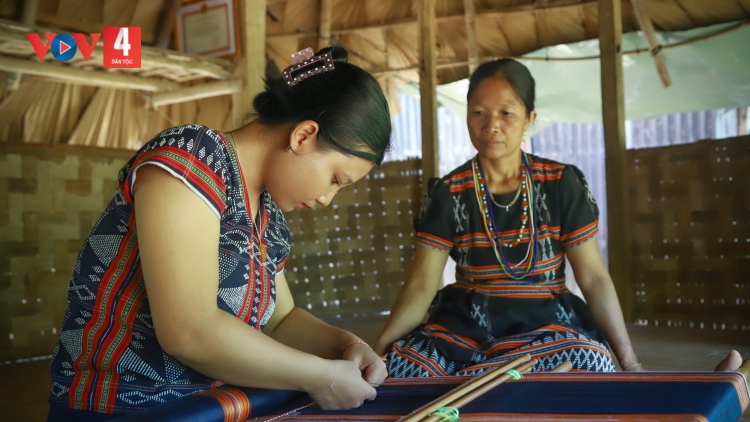 T'RUIH PA XƯL P'RA CƠ TU THỨ 2 T'NGAY 25/8/2025