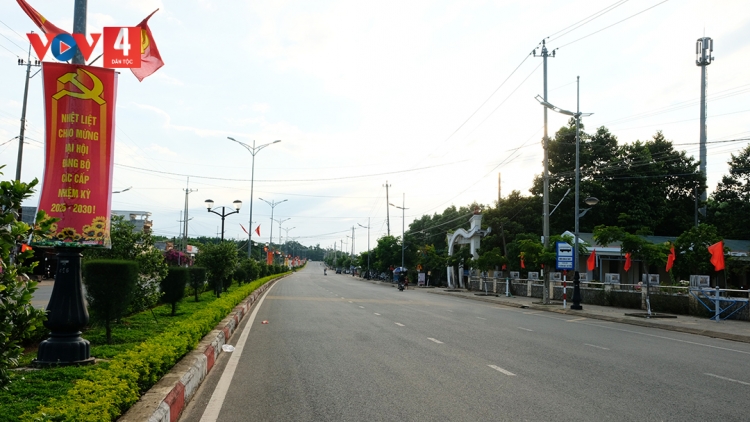 VẠN TƯỜNG TƠỢ ZR’LỤ K’TIẾC CÁCH MẠNG TƯỚC TRUNG TÂM NĂNG LƯỢNG K’TIẾC K’RUUNG