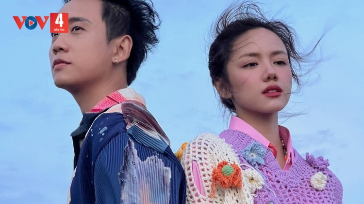 MẶT TRỜI CỦA EM