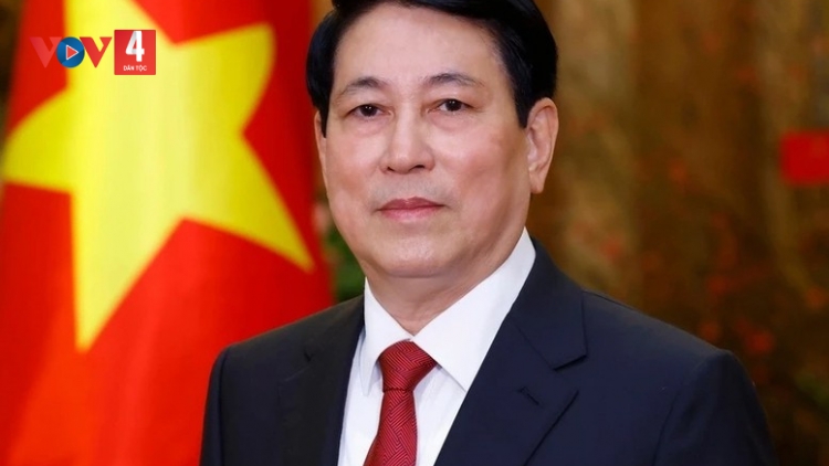 CHỦ TỊCH NƯỚC LƯƠNG CƯỜNG PA GƠI THƯ TƯƠC THẦY CÔ GIÁO, HỌC SINH ĐHA LUM T’NGAY KHAI GIẢNG