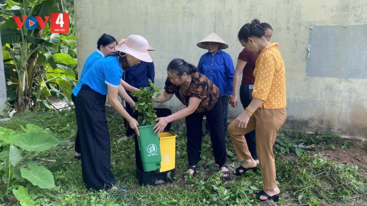 BHRỢ PA XĂL N’NOH VAIH ZÊN