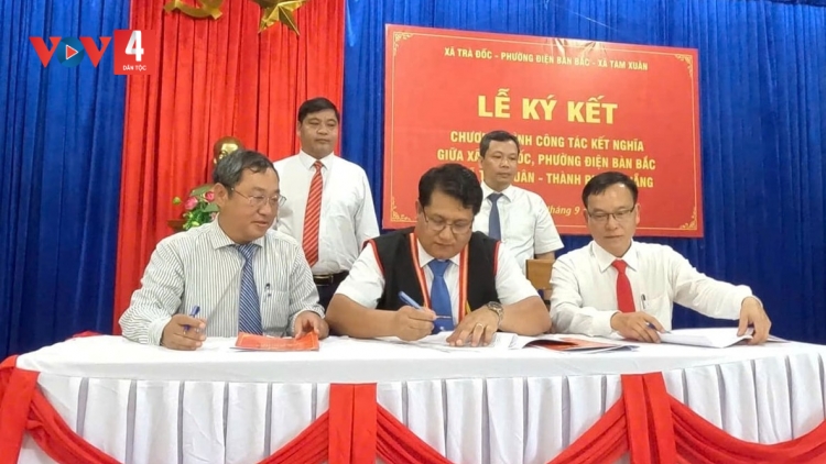 PHƯỜNG ĐIỆN BÀN BẮC LÂNG CHR’VAL TAM XUÂN  BHRỢ ZR’ZIÊNG LÂNG CHR’VAL TRÀ ĐỐC