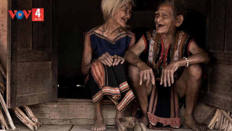 KƠ NÍ - ĐÀN TÌNH YÊU