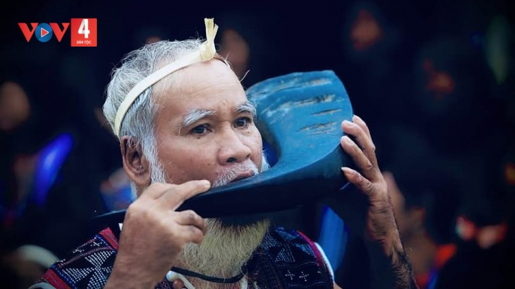 PR'HAT- X'NƯL MANUYH CƠ TU