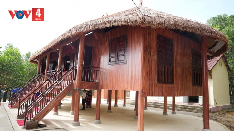 PA ĐƠP ĐONG VĂN HÓA ZA ZUM PA ZUM LÂNG G’ĐACH TUH HA ĐHA NUÔR DA DING CA COONG TP. HUẾ