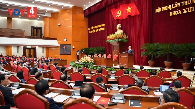 PR’LƯCH HỘI NGHỊ G’LUH 13 BAN CHẤP HÀNH TRUNG ƯƠNG ĐẢNG KHOÁ 13