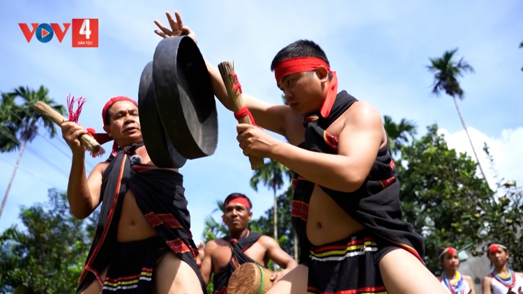 XA NUL CHIING COR  CH'VA CHR'ĐHÔ PRANG CRÂNG K'COONG