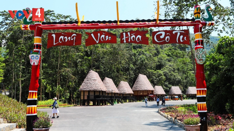 T'RUIH PA XƯL P'RA CƠ TU THỨ 4 T'NGAY 08/10/2025