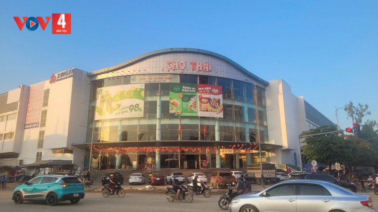 THÁI NGUYÊN KHAI DỰ TÒ TẺO LĂNG PÀY PHÂN NOÒNG