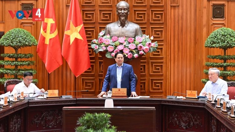 THỦ TƯỚNG TA ĐANG MOON “CĂH CHOOM ĐỚC ĐHANUÔR HÂN ĐOO ĂT LÂNG ĐHR’NĂNG CĂH ĐHỊ ĂT TỚT”