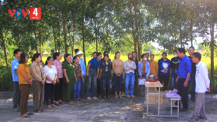 QUẢNG TRỊ T’VAIH PR’ĐƠỢ PA DƯR ZR’LỤ DA DING CA COONG