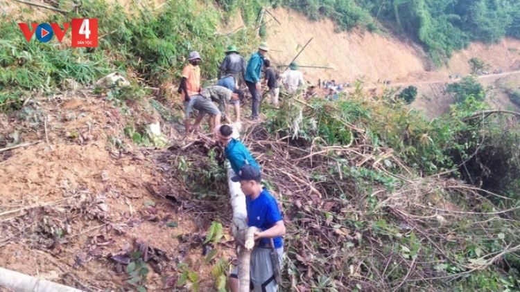NGHỆ AN: HR’LANG PA RĂH BHA ĐƯN BHRỢ K’ĐOONG 3 VÊÊL COH DA DING CA COONG