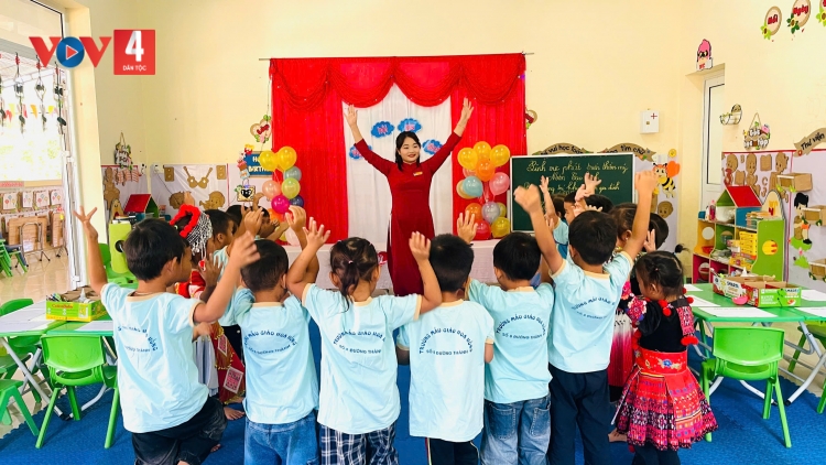 BẠI SLẤY SLƯ THÂNG BẢN TÀ HAN