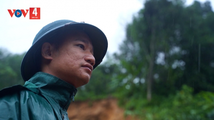 CÁN BỘ LỨCH LOOM TU ĐHANUÔR DA DING K'COONG TP ĐÀ NẴNG